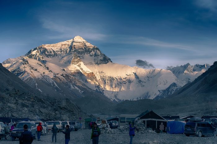 Von Lhasa zum Basislager des Mt. Everest