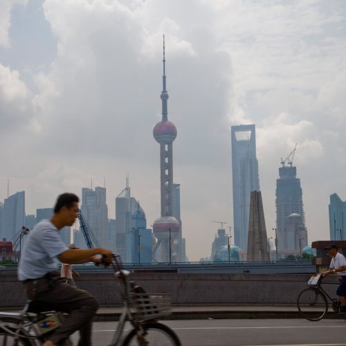 Megastadt Shanghai und Wasserdorf Zhujiajiao