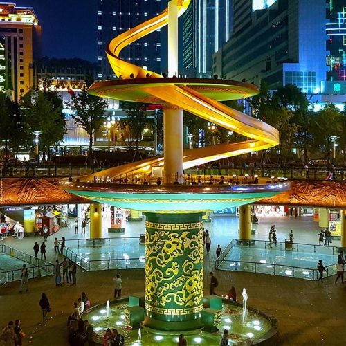 China Panda Reisen von Hong Kong nach Chengdu
