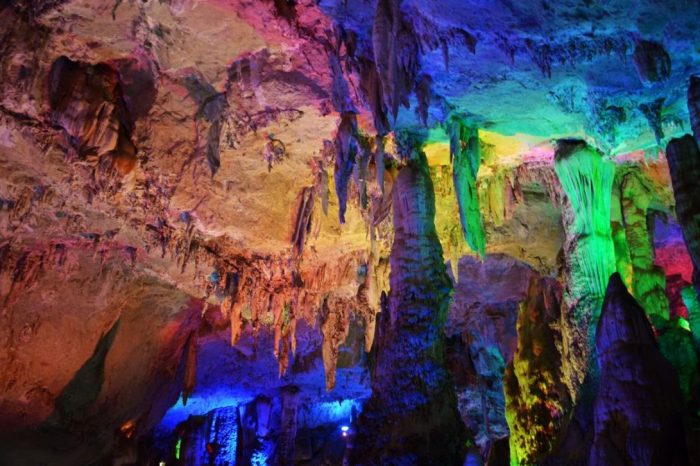 3 Tage Kunming Tour mit Steinwald & Jiuxiang Höhle