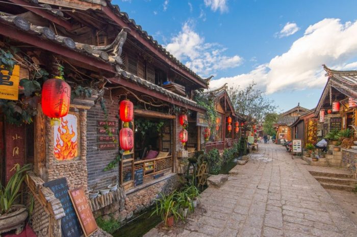 5 Tage Lijiang-Tour mit Wanderung bei Tiger Leaping Gorge