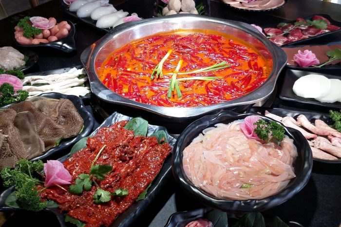 2 Tage Chengdu Gourmet Tour mit Kochkurs