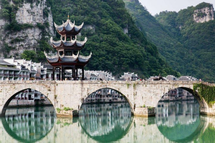 6 Tage ethnische Dörfer und antike Städte Erkundungstour  in Guizhou