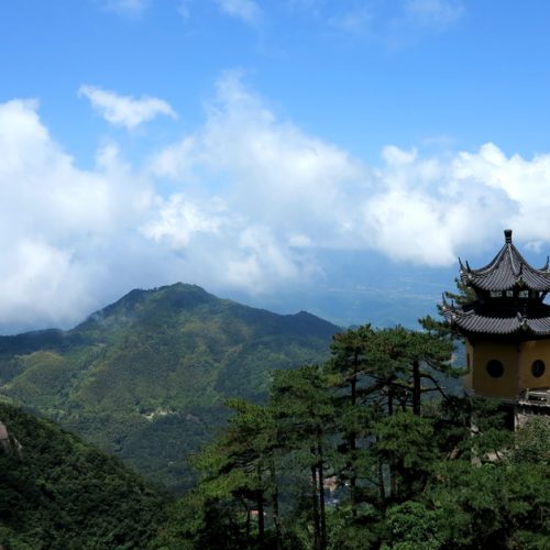 4 Tage Mount Jiuhua Buddhismus Tour mit Shanghai Essenze
