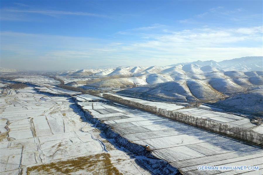 Schneelandschaft des Qilian-Gebirges in Gansu