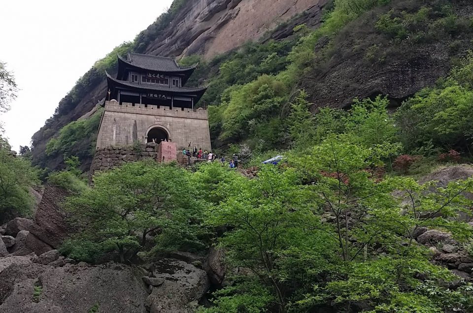 Guangyuan Jianmen Shudao Touristengebiet im Jianmen Pass