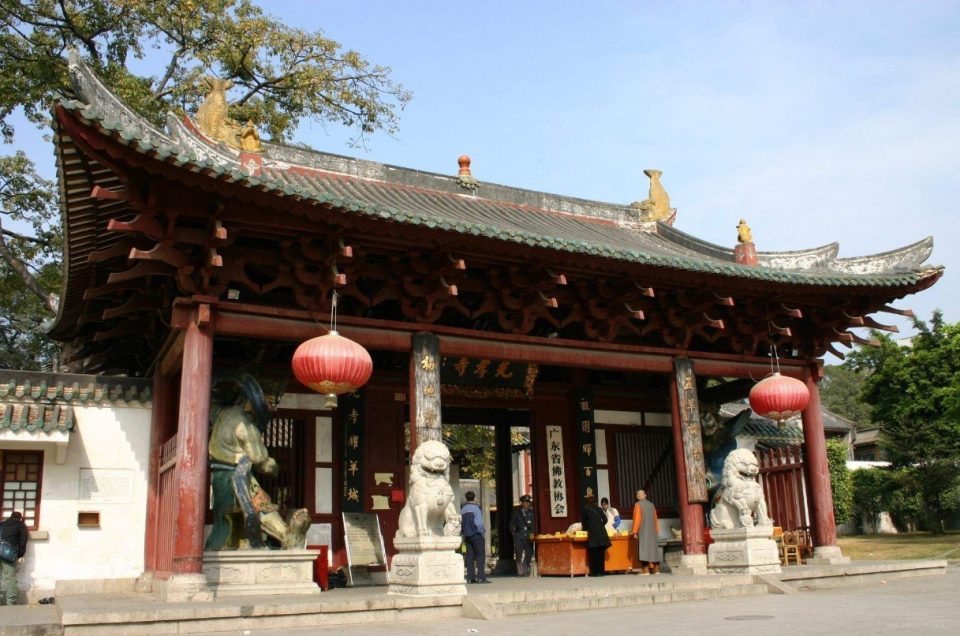Guangxiao Tempel (Bright Filial Piety Temple)